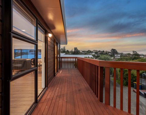 1024px.167177586__1759969477-49478-102-75LanganaAvenue