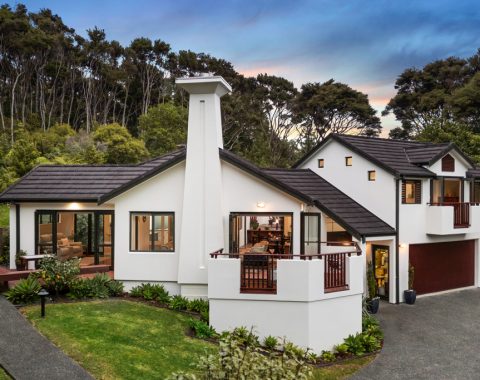 1024px.170019093__1761623842-90168-0118DaldysBushLn