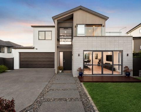 1024px.190390117__1772674778-60557-015HeadsailEdited