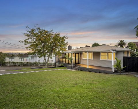 1024px.199030387__1777507996-43239-0160BecroftDrive